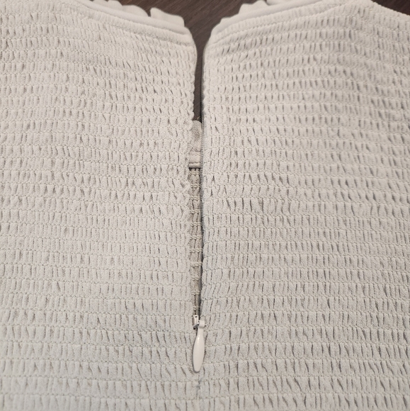 Aritzia Wilfred Mint blouse size Small - Picture 8 of 10